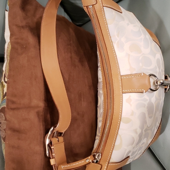 Vintage Coach signature Canvas shoulder bag - Picture 12 of 16